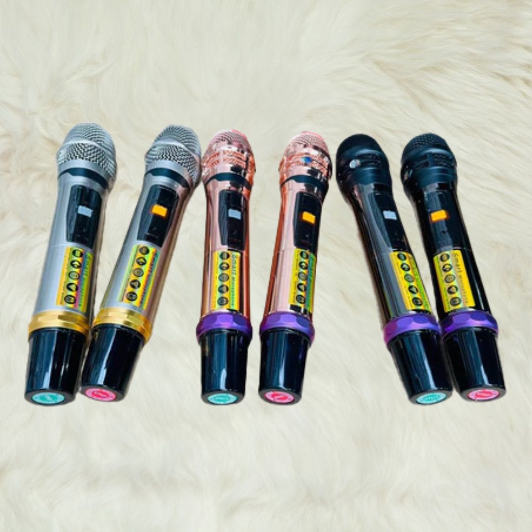 Micro UGX kim loại dùng sóng UHF, cài tần số linh hoạt, chỉnh âm lượng dễ. Củ mic chất lượng cao, hút âm, âm thanh tốt